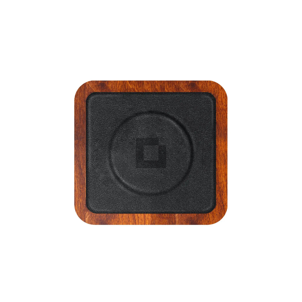 UNO Black Single-Coil Magsafe Oak Wireless Charger 15W Fast Charging with FOD Function & USB-C Cable for Iphone & Samsung Devices